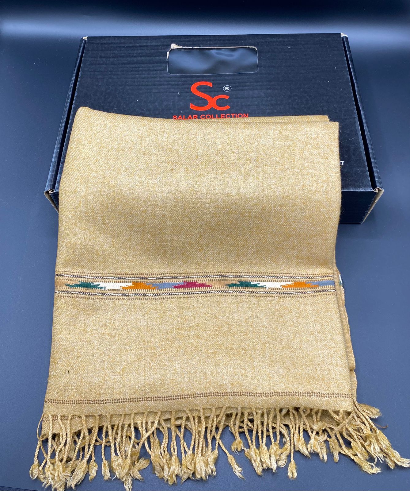 AUSTRALIAN SAHIDAR WOOLEN SHAWL FOR MEN